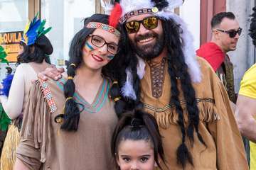 El Carnaval 'okupa' las calles del casco antiguo de la capital (Foto José Francisco Fernández Belda)
